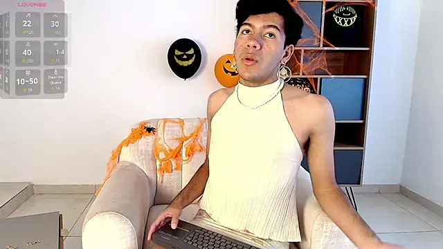 E R O S  online show from November 2, 2025, 7:49 pm