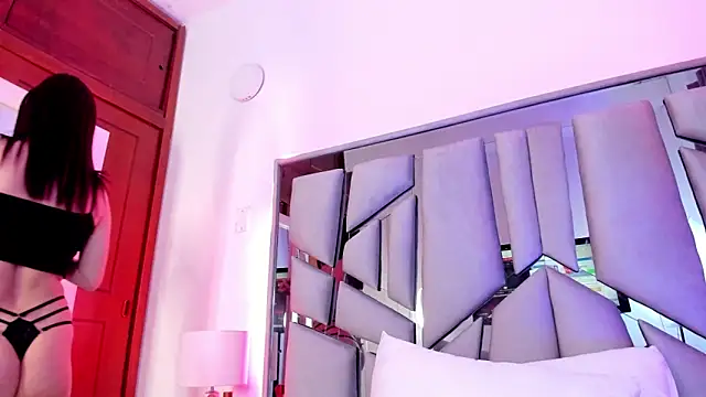 Snapshot of _valeria_saenz_ chatting on October 4, 2025, 3:04 am valeria saenz online show from October 4, 2025, 3:04 am