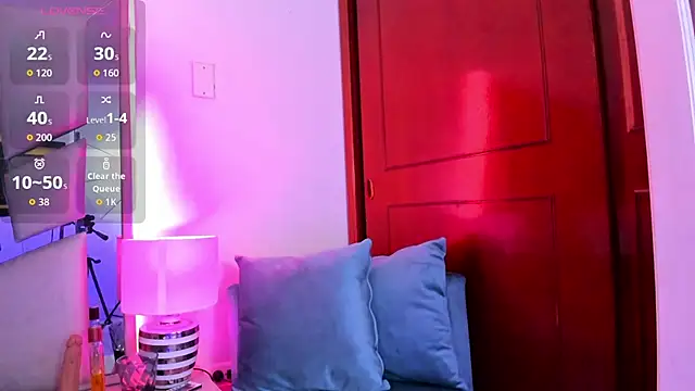 Snapshot of _valeria_saenz_ chatting on October 24, 2025, 3:36 am valeria saenz online show from October 24, 2025, 3:36 am