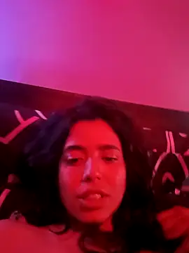 Maricamposs online show from October 21, 2025, 8:48 am