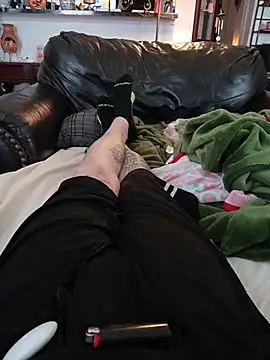 MRTATTWO online show from November 6, 2025, 4:52 pm