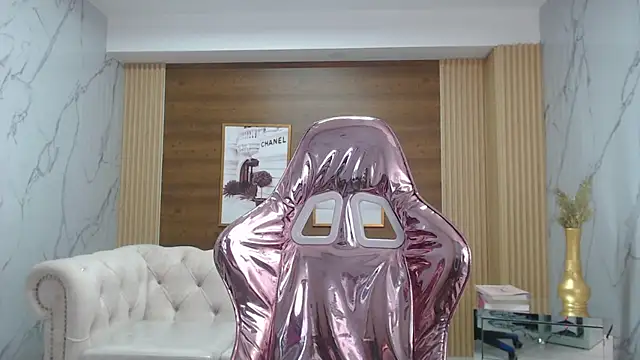 sara lopez s online show from March 13, 2026, 1:29 pm