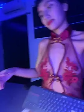 Amberdecolombia online show from February 25, 2026, 4:22 am