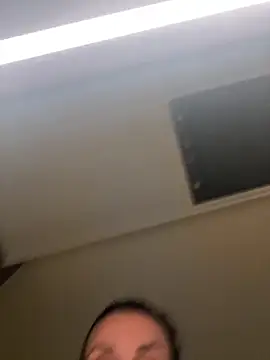 Justnani001 online show from October 20, 2025, 9:37 pm