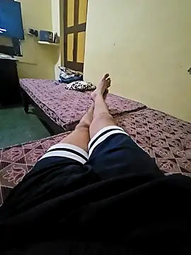 Snapshot of Gamecoc chatting on September 27, 2025, 4:23 pm Gamecoc online show from September 27, 2025, 4:23 pm