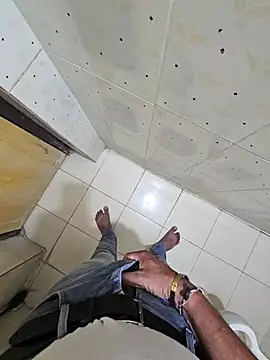 Snapshot of Gamecoc chatting on October 26, 2025, 10:32 am Gamecoc online show from October 26, 2025, 10:32 am