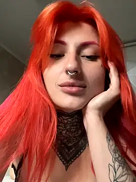 Nina Blum  online show from November 23, 2025, 7:19 am