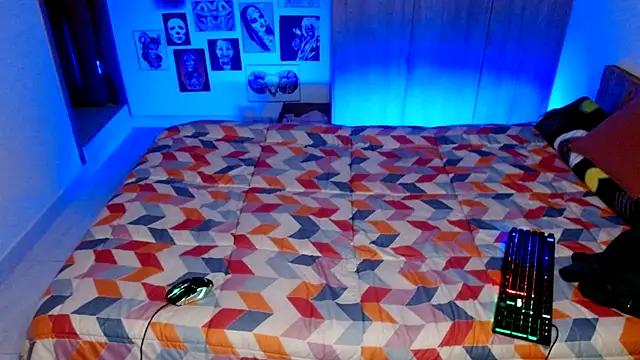 rachel rosse11 online show from October 5, 2025, 1:37 am