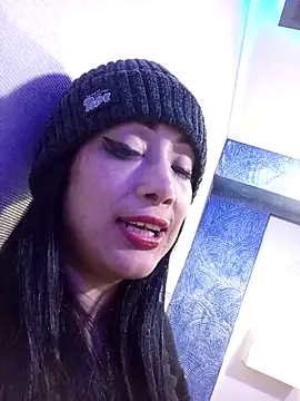 Snapshot of Danielita2025 chatting on September 27, 2025, 4:17 am Danielita2025 online show from September 27, 2025, 4:17 am