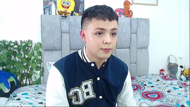 christopher Hot online show from September 30, 2025, 7:30 pm