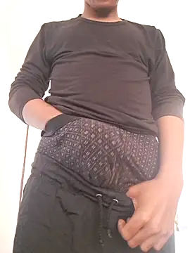 Snapshot of xtraboyy chatting on September 13, 2025, 10:37 am xtraboyy online show from September 13, 2025, 10:37 am