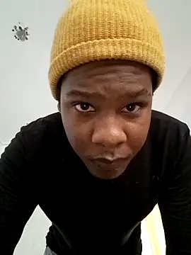 Snapshot of xtraboyy chatting on October 28, 2025, 10:08 am xtraboyy online show from October 28, 2025, 10:08 am