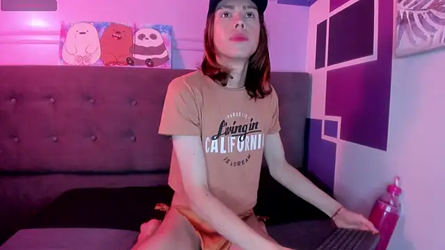 Aaron Fordd online show from November 4, 2025, 4:50 pm