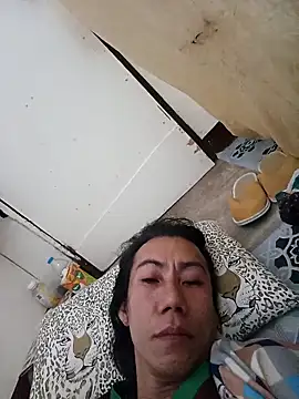 Snapshot of xx9inchesCOCKxx chatting on November 16, 2025, 5:02 am xx9inchesCOCKxx online show from November 16, 2025, 5:02 am