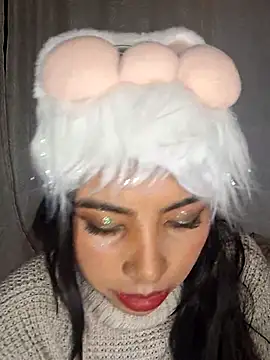 DianeSuns  online show from December 2, 2025, 2:28 am