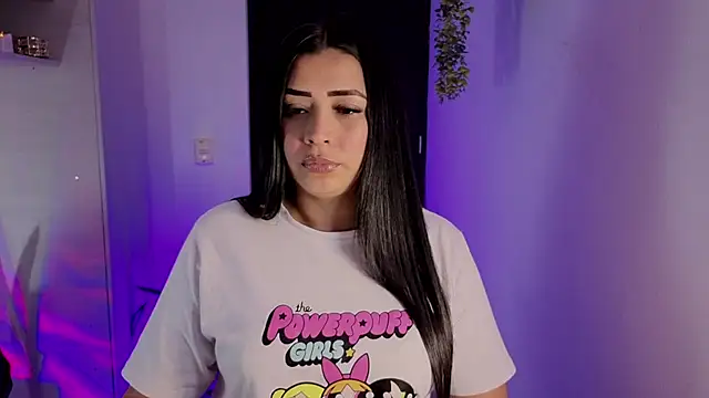 Kayleemorales online show from May 22, 2026, 6:02 pm