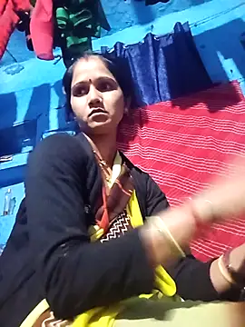 Jooli xx online show from March 1, 2026, 2:41 pm