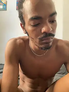 Snapshot of TRILLAHUNG chatting on October 6, 2025, 5:10 pm TRILLAHUNG online show from October 6, 2025, 5:10 pm