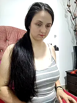 kate rosse02 online show from November 17, 2025, 4:40 am