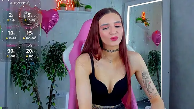 Snapshot of Alisha_Green chatting on February 25, 2026, 10:03 am Alisha Green online show from February 25, 2026, 10:03 am