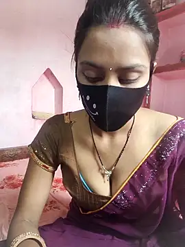 posewith online show from February 12, 2026, 7:36 am