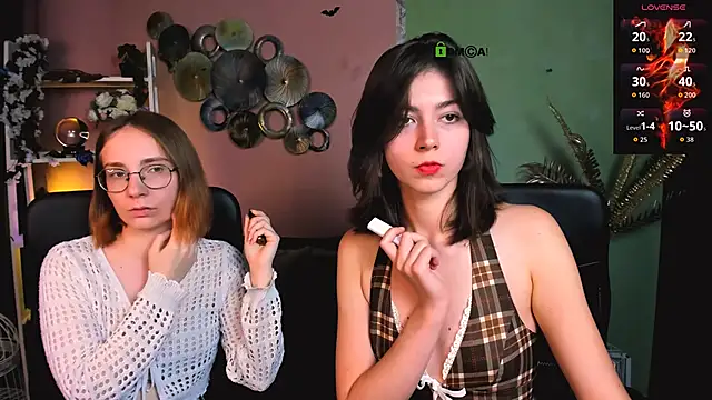 kitniss dreamy online show from December 3, 2025, 1:31 pm