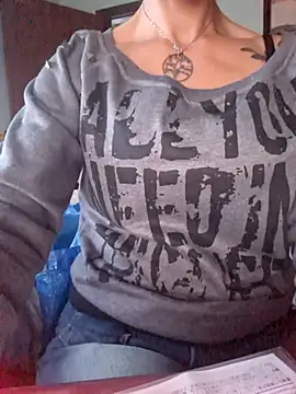 TigreBianca27 online show from November 6, 2025, 3:46 pm