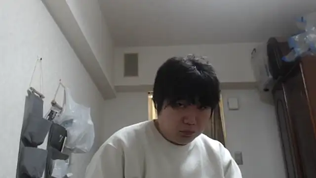 Snapshot of raterate555 chatting on December 4, 2025, 12:14 pm raterate555 online show from December 4, 2025, 12:14 pm