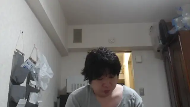 Snapshot of raterate555 chatting on December 21, 2025, 10:33 am raterate555 online show from December 21, 2025, 10:33 am