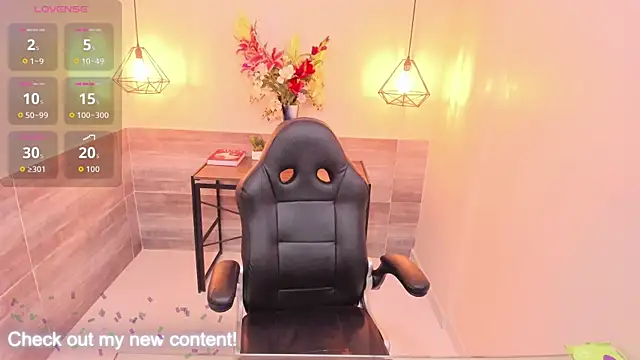 HatsaJones online show from November 25, 2025, 3:50 am