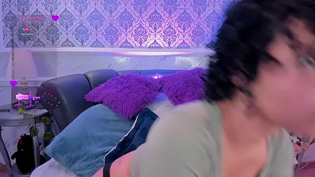 DaniCollinn  online show from February 19, 2026, 12:45 pm