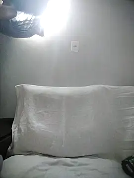 Snapshot of thamihravena chatting on November 6, 2025, 1:34 pm thamihravena online show from November 6, 2025, 1:34 pm