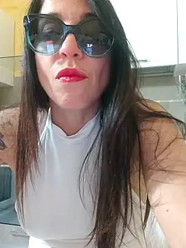 sexy7883 online show from March 9, 2025, 8:31 pm