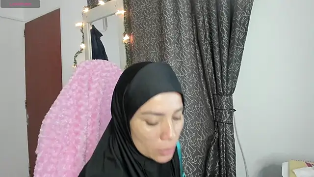 Snapshot of dalila_kemur chatting on July 10, 2026, 3:36 pm dalila kemur online show from July 10, 2026, 3:36 pm