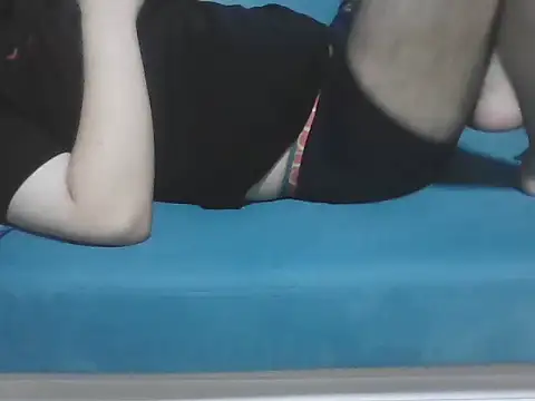 Snapshot of modelboy01 chatting on September 12, 2025, 12:00 am modelboy01 online show from September 12, 2025, 12:00 am