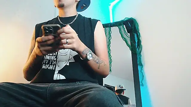 liamty luxor online show from December 23, 2025, 4:21 am