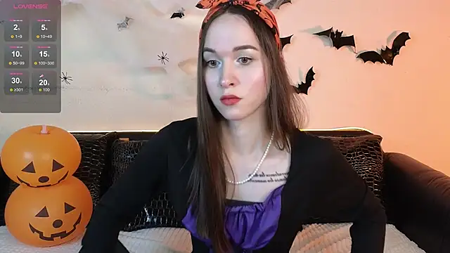 Angeel Kate online show from October 31, 2025, 6:47 am