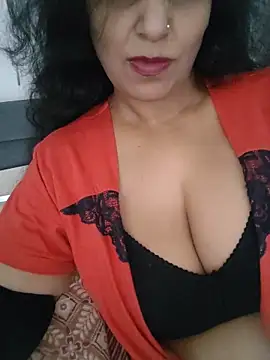 Snapshot of Deepa_Sharma143 chatting on June 7, 2026, 1:21 am Deepa Sharma143 online show from June 7, 2026, 1:21 am