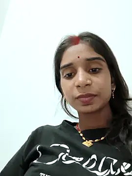 Hot-Soniya2 online show from October 25, 2025, 2:24 pm