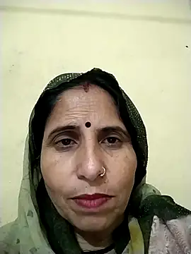 Snapshot of Hot_liya54 chatting on February 10, 2026, 3:32 am Hot liya54 online show from February 10, 2026, 3:32 am