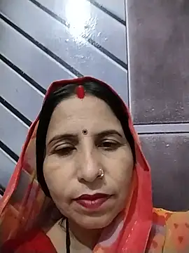 Snapshot of Hot_liya54 chatting on July 6, 2026, 8:22 am Hot liya54 online show from July 6, 2026, 8:22 am