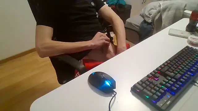 Snapshot of elox33 chatting on April 16, 2026, 10:27 am elox33 online show from April 16, 2026, 10:27 am