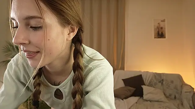 Vegas V online show from November 8, 2025, 1:44 pm