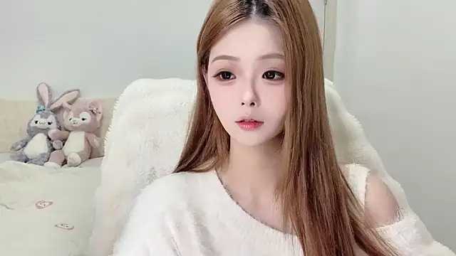 xiaoyugan-99 online show from October 18, 2025, 2:51 pm