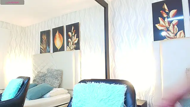 Lean Portman online show from October 28, 2025, 8:44 pm