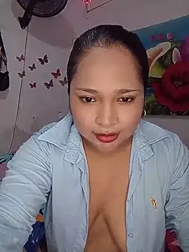 Snapshot of Angelly_ricura chatting on March 13, 2026, 6:03 pm Angelly ricura online show from March 13, 2026, 6:03 pm