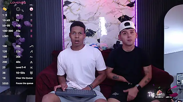 SpicyBoys X online show from October 8, 2025, 9:01 pm