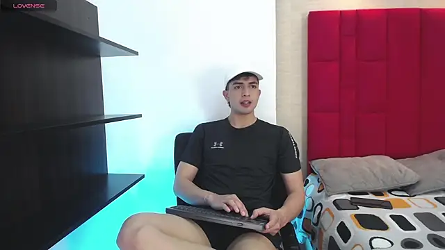 Cady Hot online show from October 29, 2025, 8:10 pm