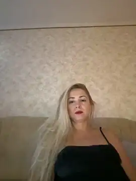 Snapshot of Nikihot__ chatting on September 16, 2025, 5:41 am Nikihot   online show from September 16, 2025, 5:41 am