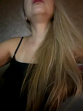 Snapshot of Nikihot__ chatting on September 20, 2025, 10:44 pm Nikihot   online show from September 20, 2025, 10:44 pm